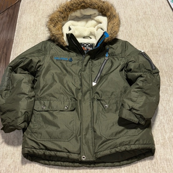 Big Chill heavy Coat Kids Size 18 perfect condition! Girls or boys fleece lined - Picture 1 of 7